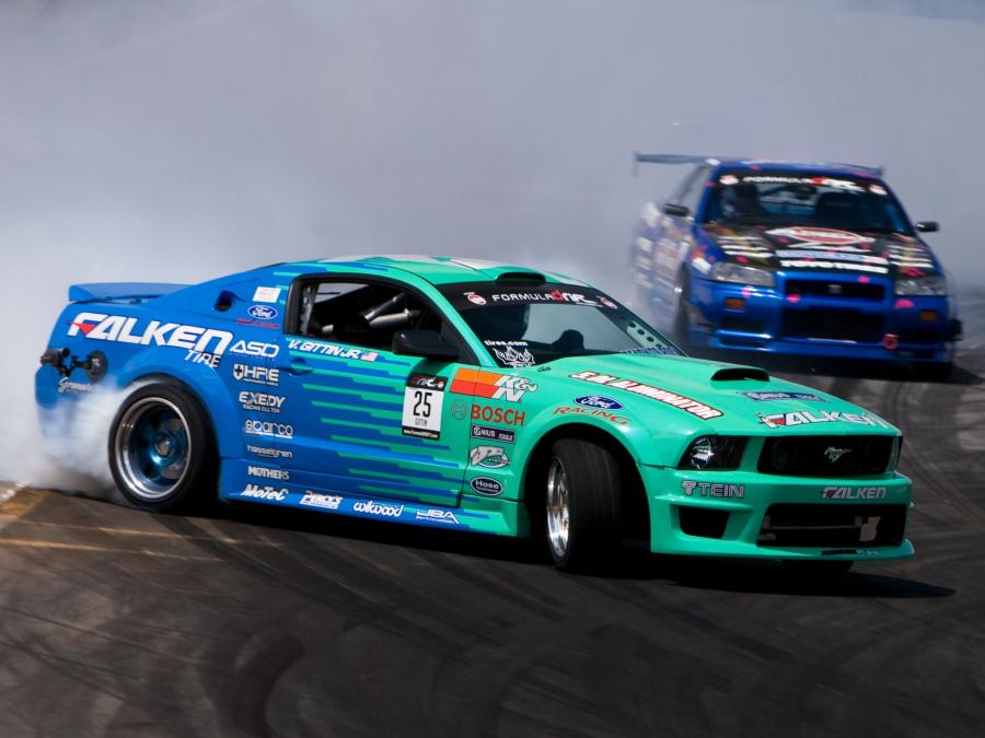  Ford Mustang GT Formula Drift 2005 года  (фото 2 из 3)